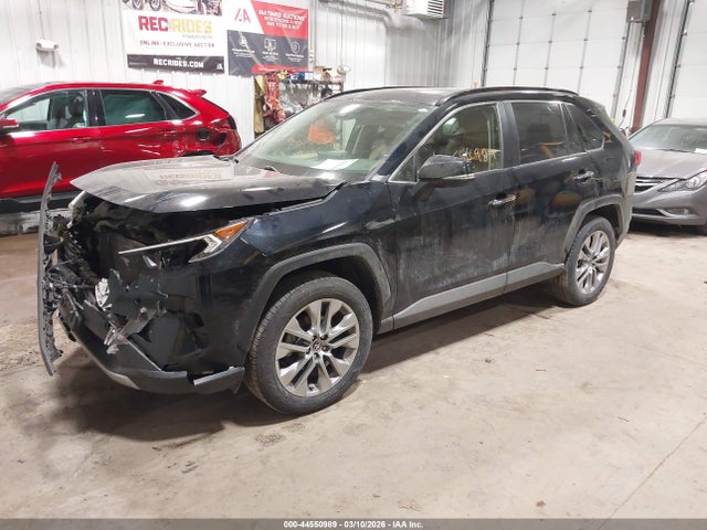 Toyota Rav4 Limited 2020 JTMN1RFV8LD524438 Image 2