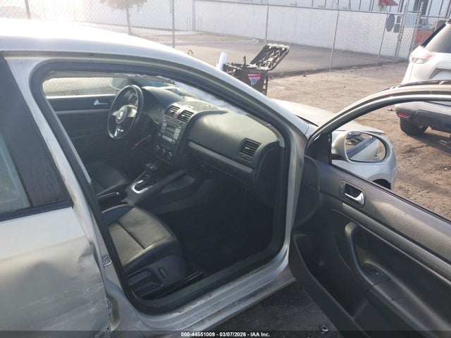 Продажа на аукционе авто 2010 Volkswagen Jetta Limited Edition, vin: 3VWAZ7AJ8AM104404, номер лота: 44551009