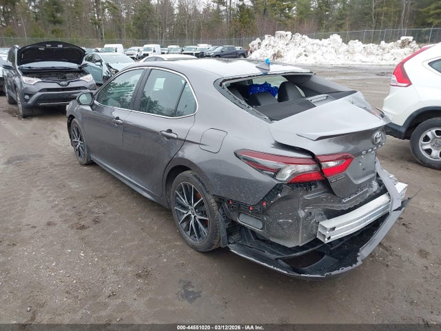 4T1G11BK9PU083068 Toyota Camry Se Awd