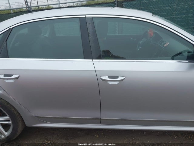 Продаж на аукціоні авто 2012 Volkswagen Passat 3.6l V6 Sel Premium, vin: 1VWCM7A36CC011667, номер лоту: 44551033