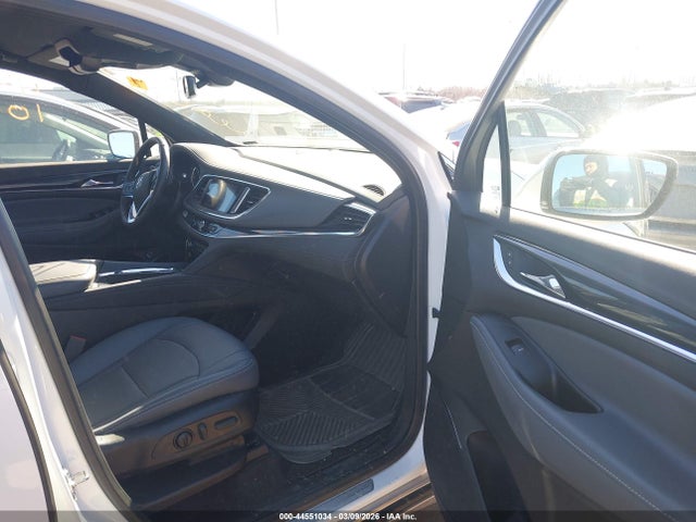 2023 Buick Enclave Essence Fwd მანქანა იყიდება აუქციონზე, vin: 5GAERBKW4PJ245320, აუქციონის ნომერი: 44551034