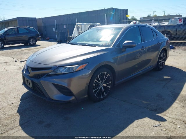 4T1B11HK8KU833456 Toyota CAMRY SE