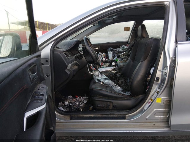 4T1BF1FKXGU161198 Toyota CAMRY XSE