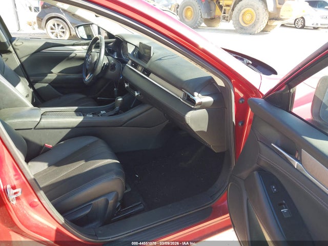 2018 MAZDA MAZDA6 JM1GL1TY4J1302366 Photo 4