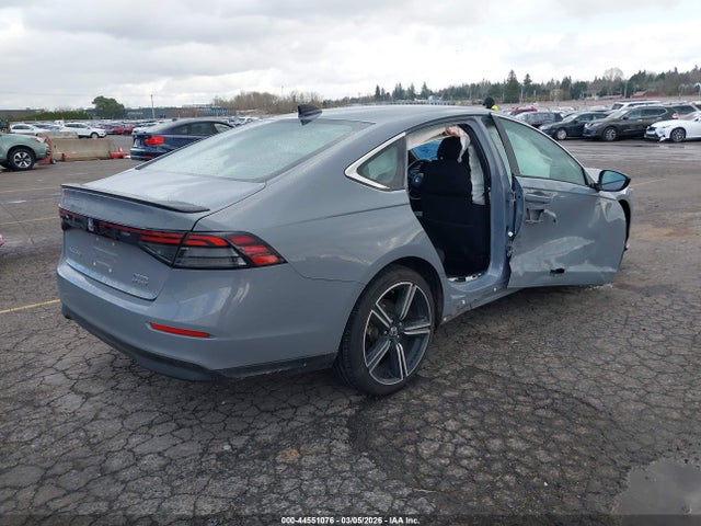 1HGCY2F53PA023878 Honda Accord Hybrid Sport