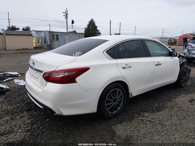 1N4AL3AP5JC161703 Nissan Altima 2.5 S
