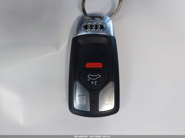Продажа на аукционе авто 2019 Audi Q5 45 Premium, vin: WA1ANAFY2K2137693, номер лота: 44551091