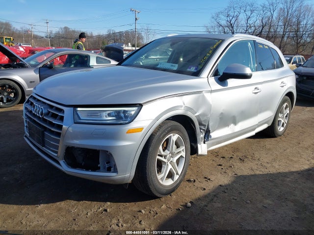 Продажа на аукционе авто 2019 Audi Q5 45 Premium, vin: WA1ANAFY2K2137693, номер лота: 44551091