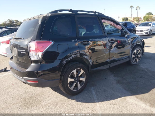 JF2SJAEC4HH809255 Subaru Forester 2.5i Premium