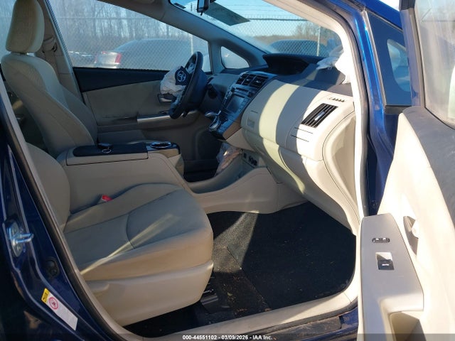 Aukcja sprzedaży 2013 Toyota Prius V Two, vin: JTDZN3EU3D3277235, numer aukcji: 44551102