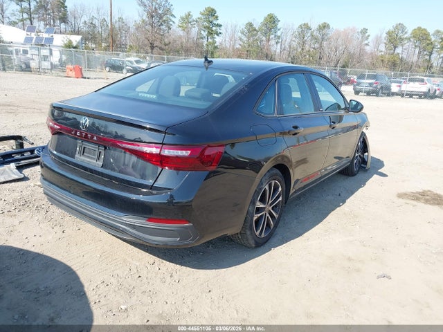 3VWBX7BU2SM017375 Volkswagen Jetta 1.5t Sport
