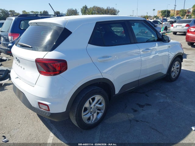 Hyundai Venue Se 2023 KMHRB8A39PU219420 Image 4