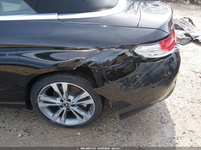 44551133 :رقم المزاد ، WDDWK4KB0JF613086 vin ، 2018 Mercedes-benz C 300 4matic مزاد بيع