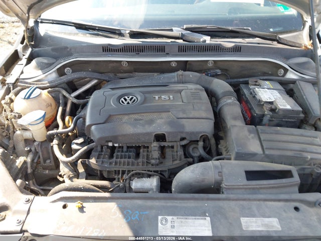 2016 Volkswagen Jetta 1.8t Sel მანქანა იყიდება აუქციონზე, vin: 3VWL07AJ5GM218467, აუქციონის ნომერი: 44551213