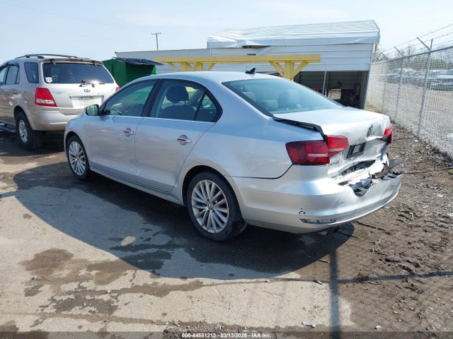 2016 Volkswagen Jetta 1.8t Sel მანქანა იყიდება აუქციონზე, vin: 3VWL07AJ5GM218467, აუქციონის ნომერი: 44551213