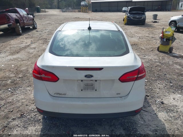 1FADP3F28HL316950 Ford FOCUS SE