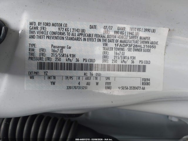 1FADP3F28HL316950 Ford FOCUS SE