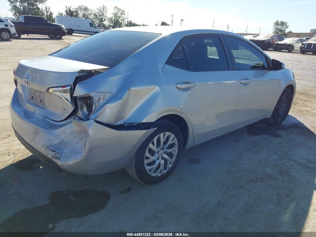 Toyota COROLLA LE 2018 2T1BURHE2JC088896 Image 4