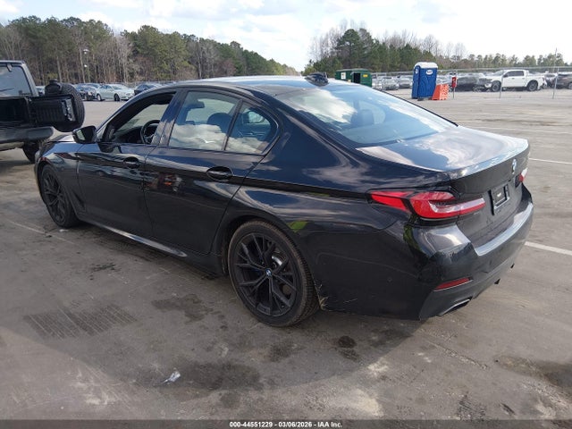 44551229 :رقم المزاد ، WBA53BH05NWX58270 vin ، 2022 Bmw 530 I مزاد بيع