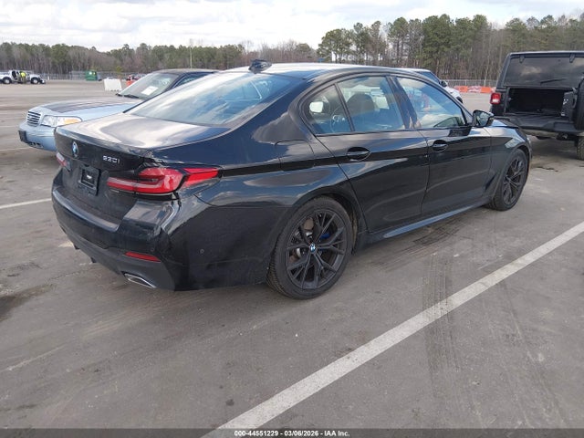 44551229 :رقم المزاد ، WBA53BH05NWX58270 vin ، 2022 Bmw 530 I مزاد بيع