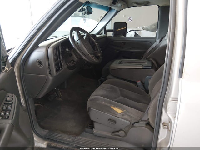 Продажа на аукционе авто 2004 Gmc Sierra 1500 Sle, vin: 2GTEK13T741393744, номер лота: 44551242
