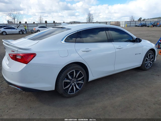 1G1ZG5ST8RF249267 Chevrolet Malibu Fwd Rs