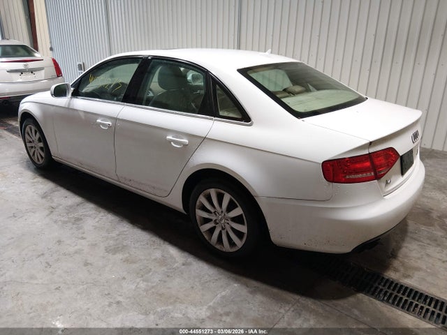2010 AUDI A4 WAUHFAFL3AN033780 Photo 2