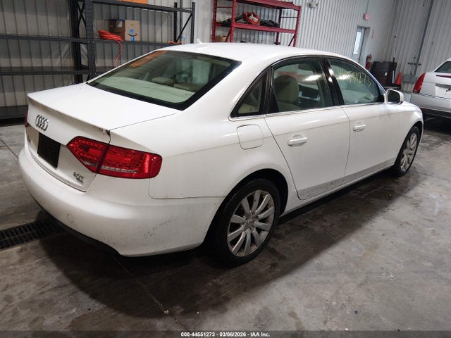 2010 AUDI A4 WAUHFAFL3AN033780 Photo 3