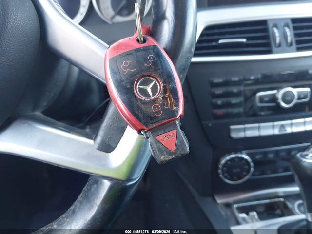 Продаж на аукціоні авто 2014 Mercedes-benz C 300 C 300 Luxury/sport 4matic, vin: WDDGF8AB0ER315661, номер лоту: 44551276