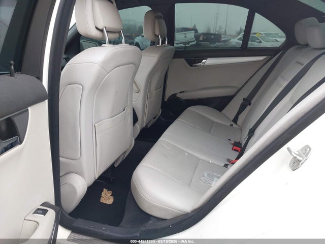2011 Mercedes-benz C 300 Sport მანქანა იყიდება აუქციონზე, vin: WDDGF5EBXBA511349, აუქციონის ნომერი: 44551284