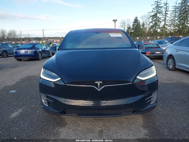 2016 Tesla Model X 60d/70d/75d/90d/p100d მანქანა იყიდება აუქციონზე, vin: 5YJXCBE26GF008241, აუქციონის ნომერი: 44551285