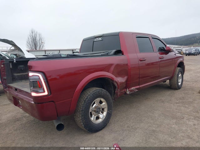 3C6UR5NL4HG517856 RAM 2500 Laramie 4x4 6&#039;4 Box
