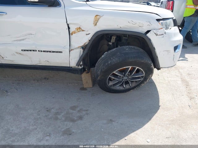 44551329 :رقم المزاد ، 1C4RJFBG2JC243892 vin ، 2018 Jeep Grand Cherokee Limited 4x4 مزاد بيع
