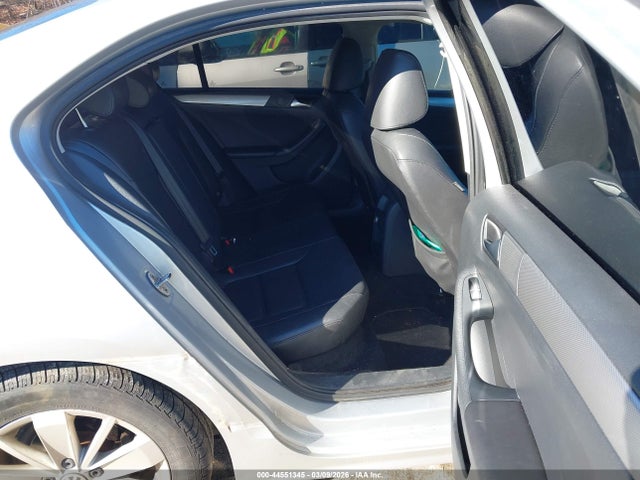 Продаж на аукціоні авто 2015 Volkswagen Jetta 1.8t Se, vin: 3VWD17AJ2FM405701, номер лоту: 44551345