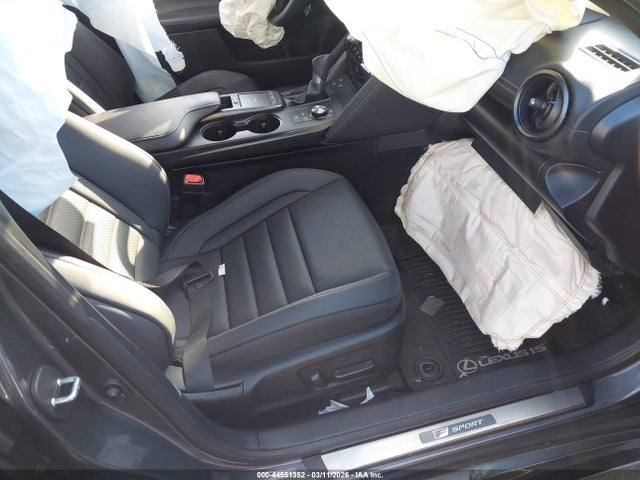 44551352 :رقم المزاد ، JTHGZ1E23P5032375 vin ، 2023 Lexus Is 350 F Sport مزاد بيع