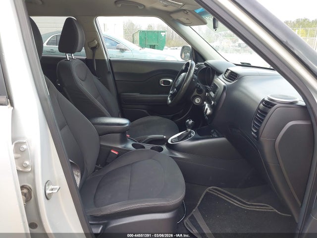 KIA Soul 2014 KNDJN2A23E7735670 Image 5