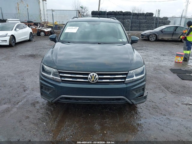 Продаж на аукціоні авто 2019 Volkswagen Tiguan 2.0t Se/2.0t Sel/2.0t Sel R-line/2.0t Sel R-line Black, vin: 3VV2B7AX6KM171019, номер лоту: 44551415