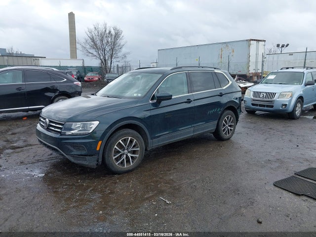 Продаж на аукціоні авто 2019 Volkswagen Tiguan 2.0t Se/2.0t Sel/2.0t Sel R-line/2.0t Sel R-line Black, vin: 3VV2B7AX6KM171019, номер лоту: 44551415