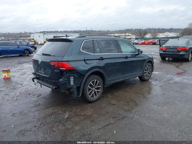 Продаж на аукціоні авто 2019 Volkswagen Tiguan 2.0t Se/2.0t Sel/2.0t Sel R-line/2.0t Sel R-line Black, vin: 3VV2B7AX6KM171019, номер лоту: 44551415