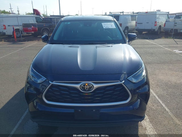Продаж на аукціоні авто 2023 Toyota Highlander Le, vin: 5TDKDRAH2PS019453, номер лоту: 44551439