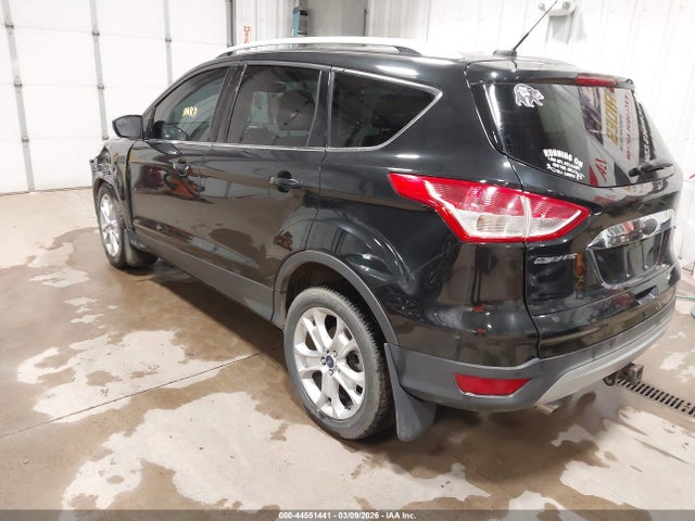 1FMCU9J96FUC63240 Ford Escape Titanium
