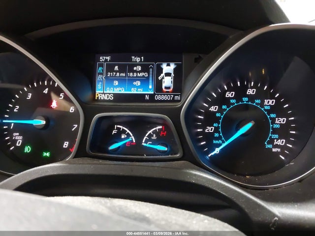 1FMCU9J96FUC63240 Ford Escape Titanium