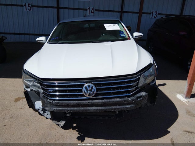 44551462 :رقم المزاد ، 1VWDT7A36HC075920 vin ، 2017 Volkswagen Passat 1.8t R-line مزاد بيع