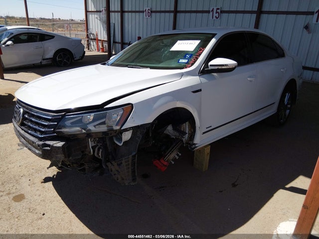 44551462 :رقم المزاد ، 1VWDT7A36HC075920 vin ، 2017 Volkswagen Passat 1.8t R-line مزاد بيع