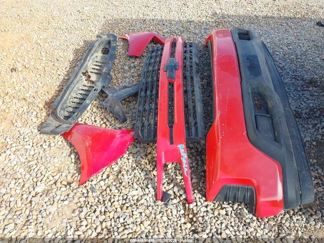 1GCPWDED0KZ132870 Chevrolet Silverado 1500 Rst