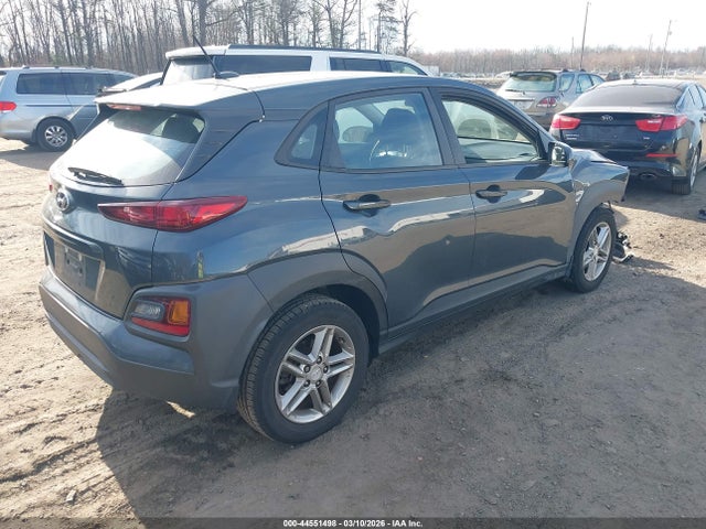2018 HYUNDAI KONA KM8K12AA2JU088869 Photo 3