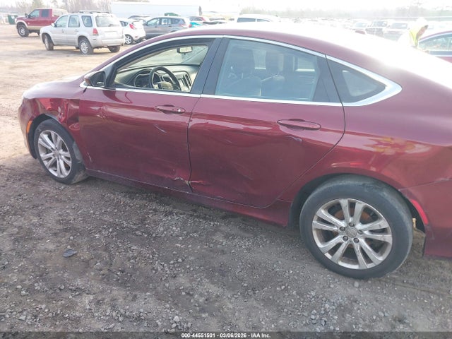 2015 Chrysler 200 Limited მანქანა იყიდება აუქციონზე, vin: 1C3CCCAB0FN691021, აუქციონის ნომერი: 44551501