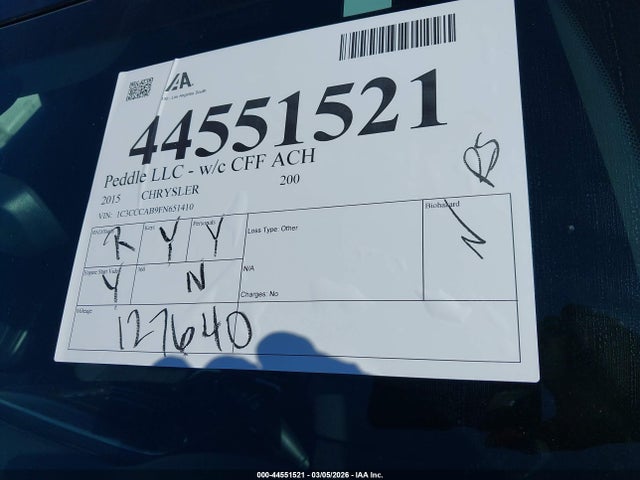 2015 Chrysler 200 Limited მანქანა იყიდება აუქციონზე, vin: 1C3CCCAB9FN651410, აუქციონის ნომერი: 44551521