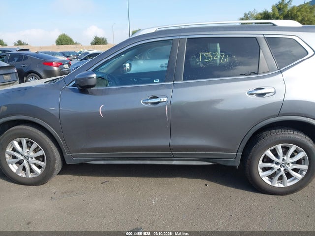 Nissan ROGUE SV 2018 KNMAT2MV0JP511505 Image 15