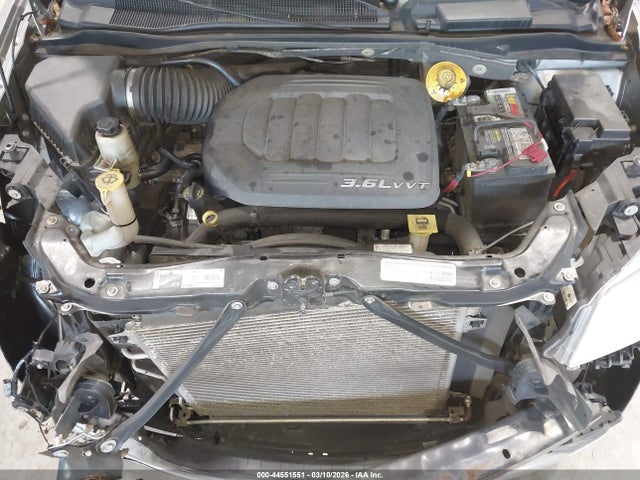 44551551 :رقم المزاد ، 2C4RC1BG9ER338976 vin ، 2014 Chrysler Town & Country Touring مزاد بيع